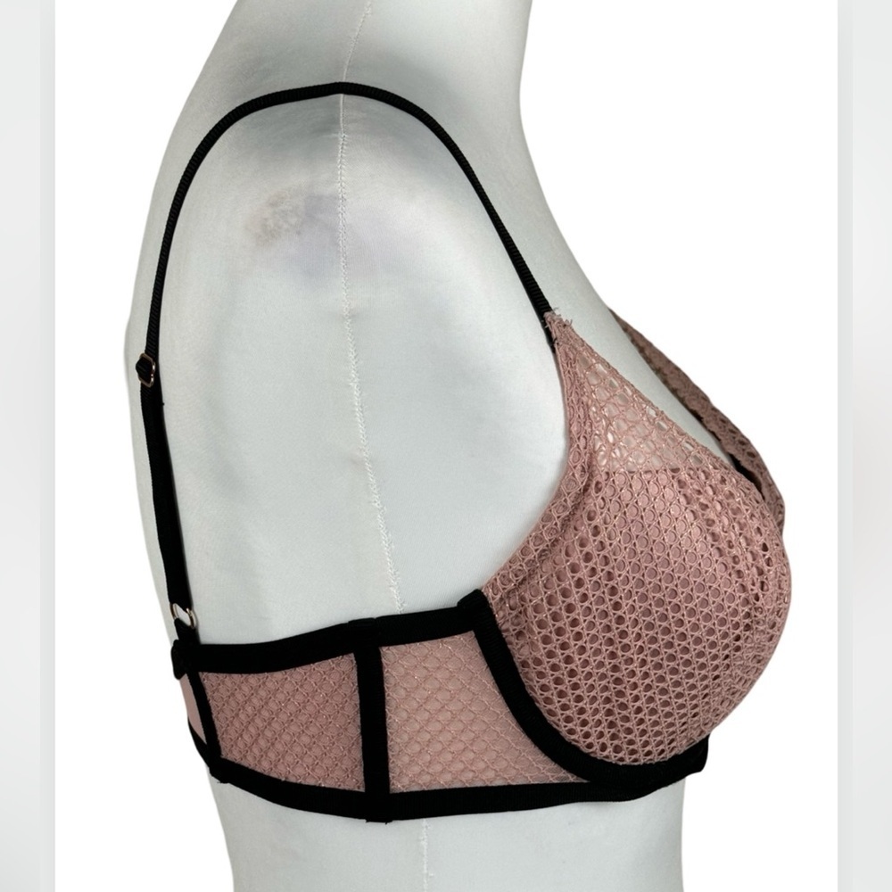 Victoria’s Secret Sexy Fishnet Mauve Black Bra 32DD - Picture 8 of 8
